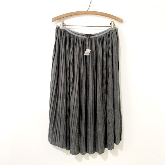 Banana Republic Grey Pleated Midi Skirt Medium - Picture 1 of 7